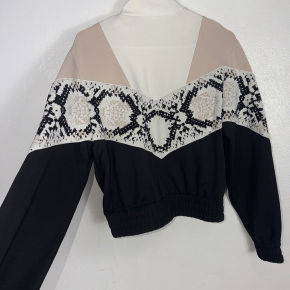 Maje Thelo Color-Blocked Neoprene Zip Track Jacket size 1/S black, white, cream - Picture 4 of 7